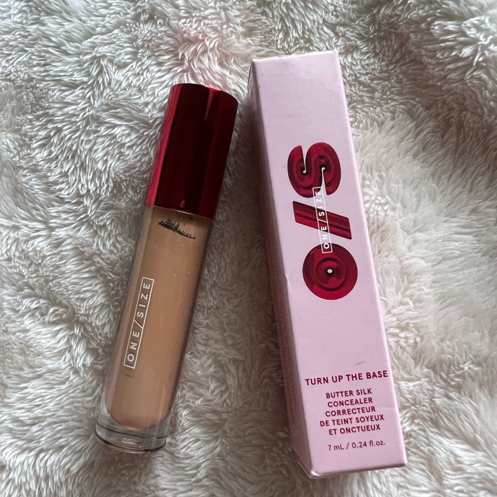 ONE/SIZE Concealer - Shade Medium Dark 2 - Brand New